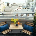 Amazing View - Location - Old Town Apartment *