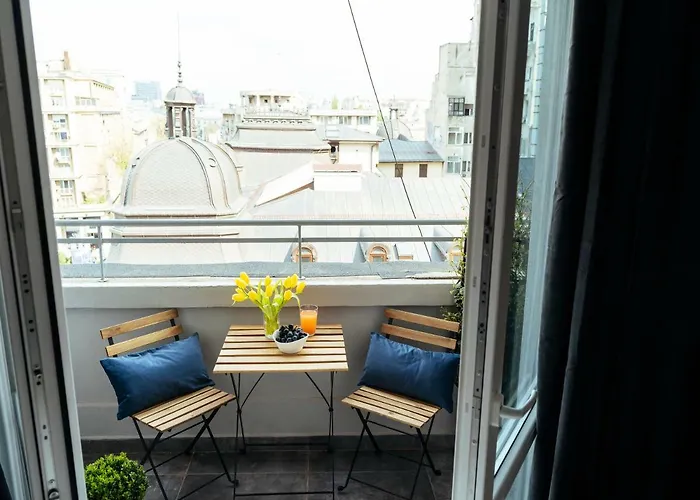 Amazing View - Location - Old Town Apartment